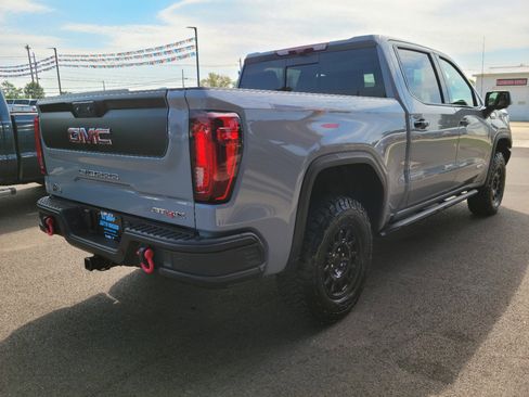 Used 2024 GMC Sierra 1500 AT4X w/ AT4X AEV Edition image 4