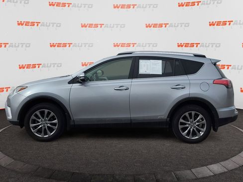 Used 2017 Toyota RAV4 Limited w/ Advanced Technology Package image 2