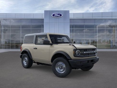 New 2025 Ford Bronco 2-Door AWD/4WD image 7