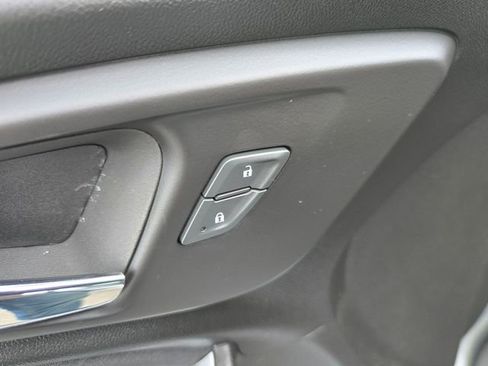 Used 2023 Chevrolet Malibu LT FWD image 21