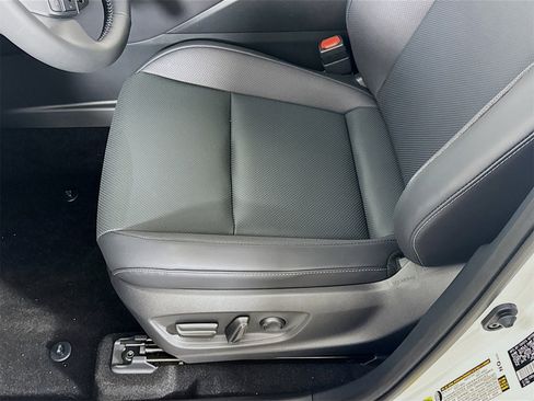 New 2025 Toyota Crown Signia image 16