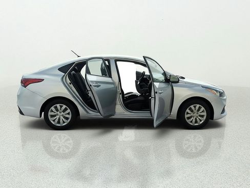 Used 2020 Hyundai Accent SE FWD image 14