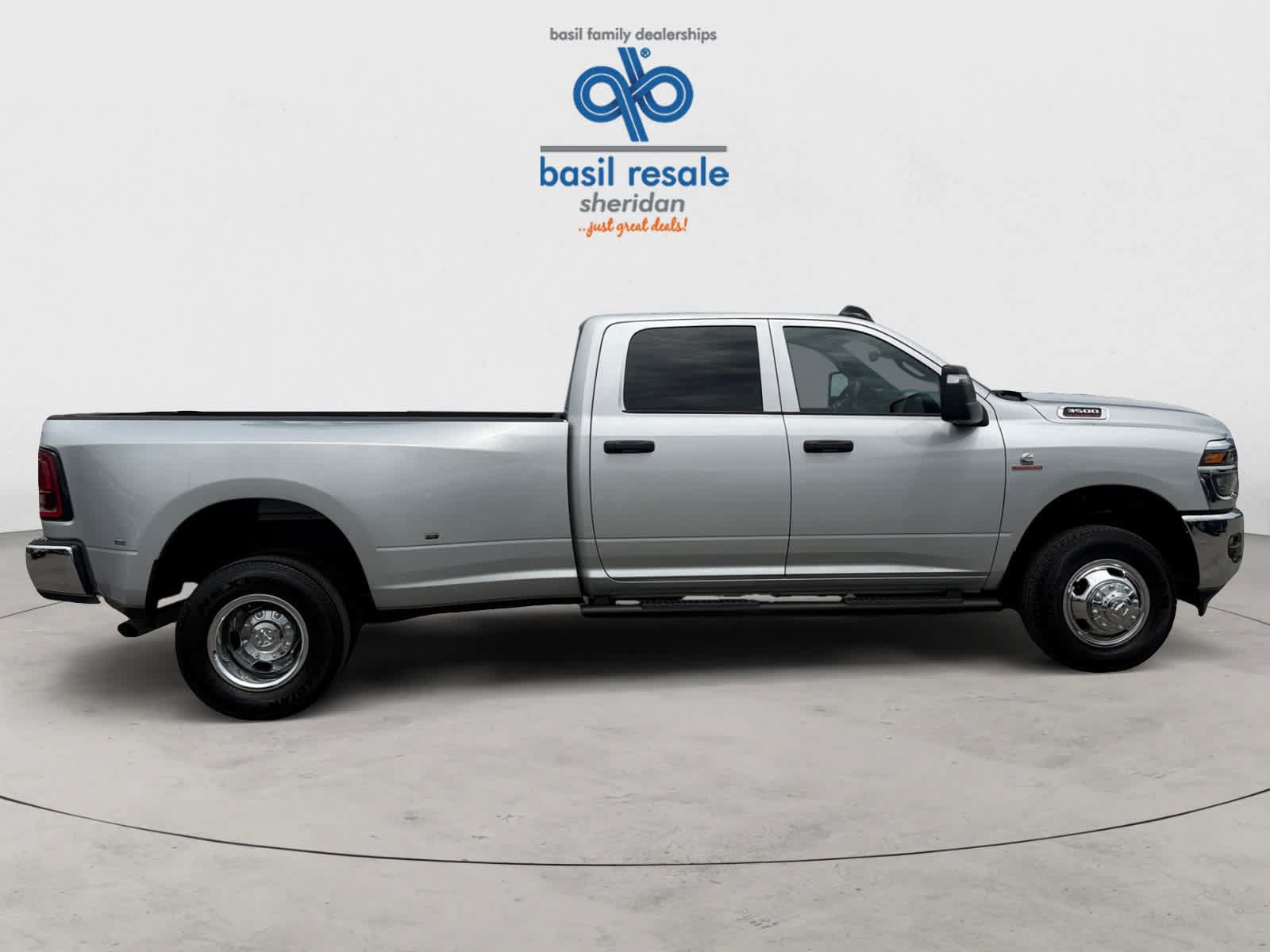 Used 2026 RAM 3500 Tradesman AWD/4WD image 8