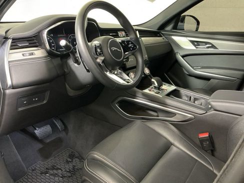 Used 2025 Jaguar F-PACE R-Dynamic S AWD/4WD image 20