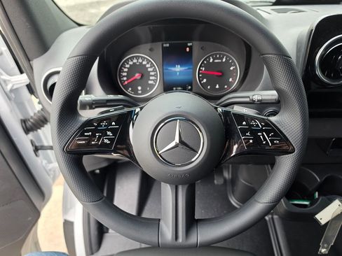 New 2026 Mercedes-Benz Sprinter 2500 image 15