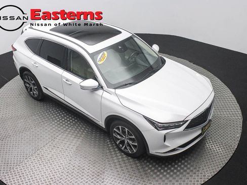 Used 2024 Acura MDX SH-AWD w/ Technology Package image 3
