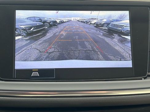 Certified 2023 Buick Enclave Essence image 26