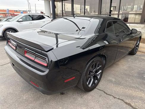 Used 2021 Dodge Challenger R/T w/ Blacktop Package image 4