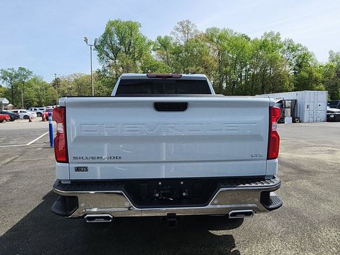 New 2026 Chevrolet Silverado 1500 LTZ w/ Technology Package AWD/4WD image 4