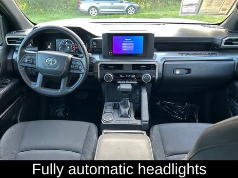Used 2025 Toyota Tacoma SR5 RWD image 10