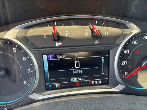 Used 2017 Chevrolet Malibu LT w/ True North Edition FWD image 6