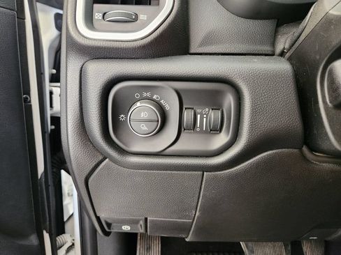 Used 2019 RAM 3500 Lone Star AWD/4WD image 20