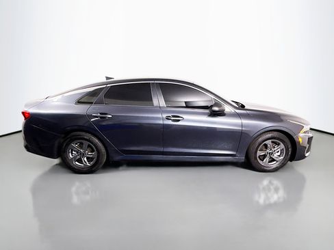 Used 2022 Kia K5 LXS image 11