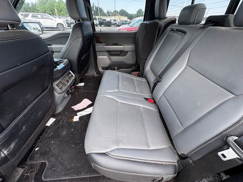 Used 2021 Ford F150 Lariat w/ Equipment Group 502A High AWD/4WD image 9