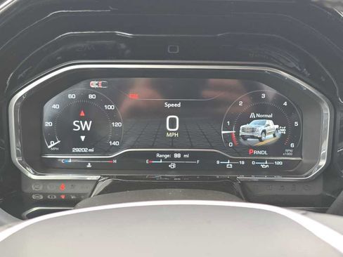 Used 2024 GMC Sierra 1500 SLE image 22