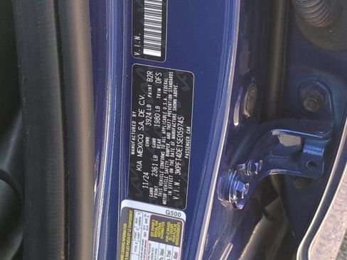 Used 2025 Kia K4 FWD image 36