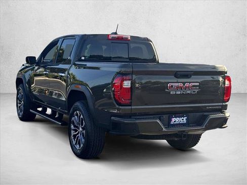 Used 2024 GMC Canyon Denali AWD/4WD image 8