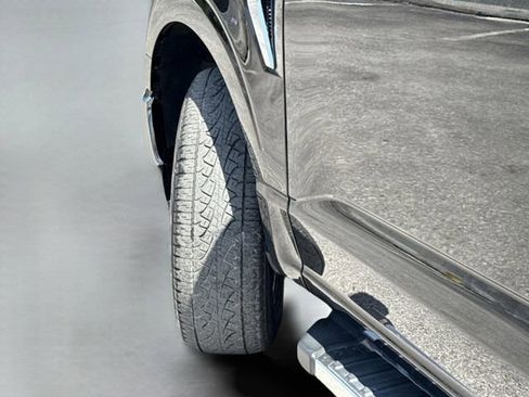 Certified 2022 Ford F150 Lariat image 48