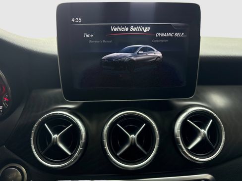 Used 2019 Mercedes-Benz CLA 250 image 25