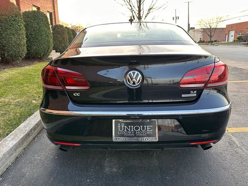 Used 2013 Volkswagen CC Executive image 25