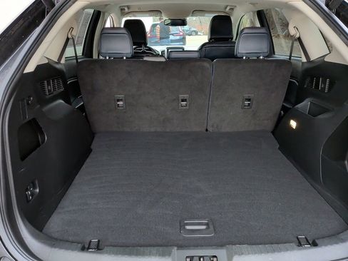 Certified 2023 Ford Edge SEL w/ Sport Appearance Package image 9