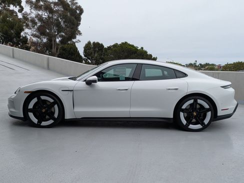 Certified 2025 Porsche Taycan AWD/4WD image 2