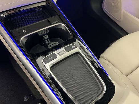New 2026 Mercedes-Benz GLA 250 4MATIC image 33
