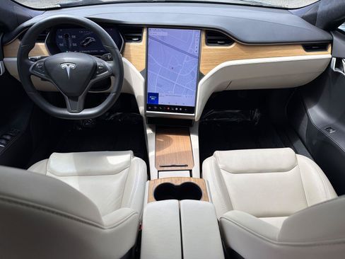 Used 2021 Tesla Model S Long Range Plus AWD/4WD image 18