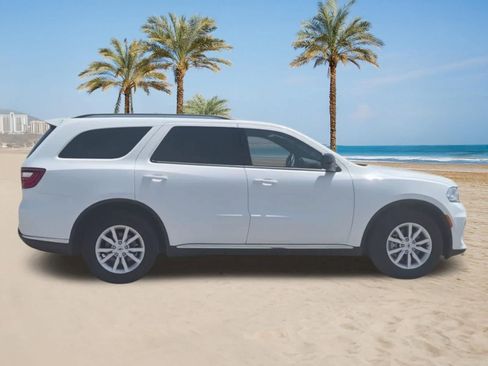 Used 2023 Dodge Durango SXT RWD image 9