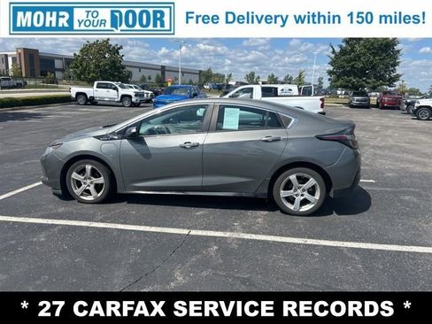 Used 2017 Chevrolet Volt LT w/ Comfort Package image 6