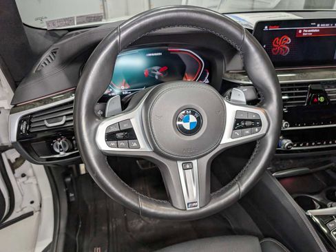 Used 2020 BMW M550i xDrive w/ Executive Package image 38