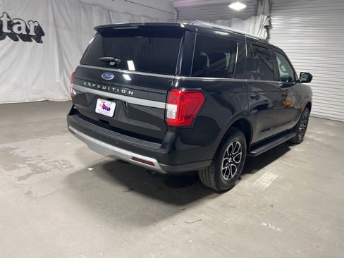 Used 2024 Ford Expedition XLT image 7