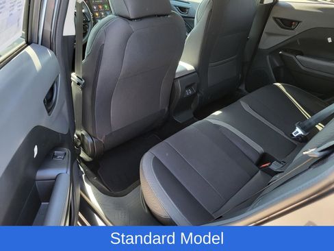 Used 2026 Subaru Crosstrek 2.0i Premium AWD/4WD image 4