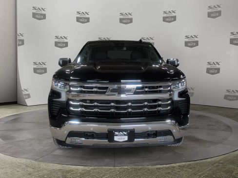 Used 2022 Chevrolet Silverado 1500 LTZ w/ LTZ Premium Package AWD/4WD image 8