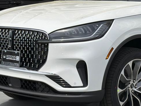 New 2026 Lincoln Aviator Reserve image 2