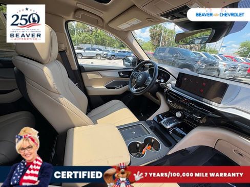 Used 2025 Acura MDX SH-AWD w/ Technology Package image 25