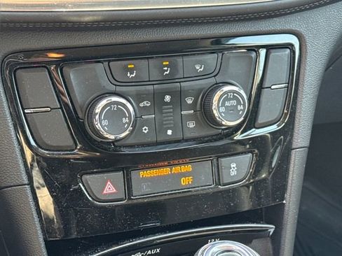 Used 2018 Buick Encore Preferred image 21