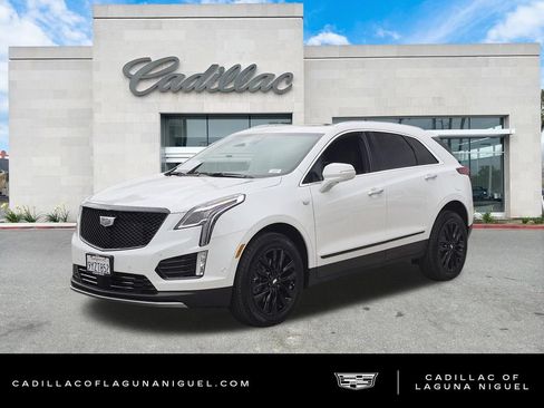Used 2026 Cadillac XT5 Premium Luxury w/ LPO, ONYX Package FWD image 1