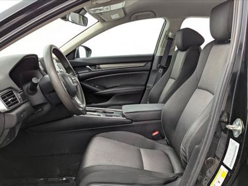 Used 2020 Honda Accord LX image 13