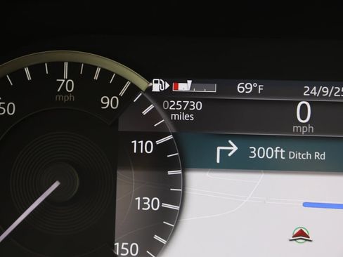 Used 2023 Land Rover Discovery S R-Dynamic image 43