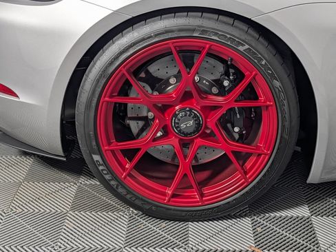 Used 2025 Porsche 718 Cayman GT4 RS RWD image 13