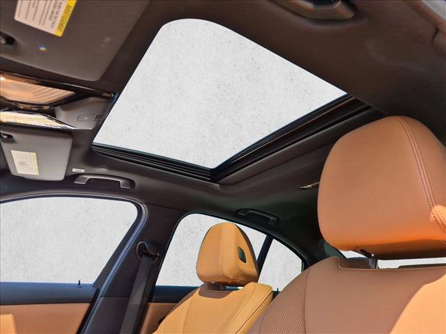 Used 2026 BMW 330i Sedan w/ Convenience Package RWD image 16
