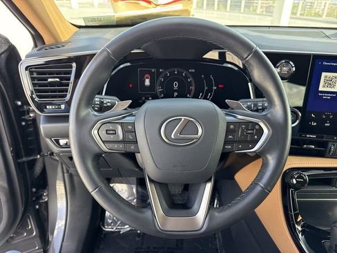 Used 2025 Lexus NX 250 FWD w/ Towing Package (2000 Lbs) image 14