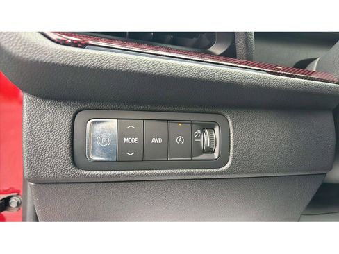 Used 2024 Chevrolet Traverse RS w/ LPO, Floor Liner Package image 22