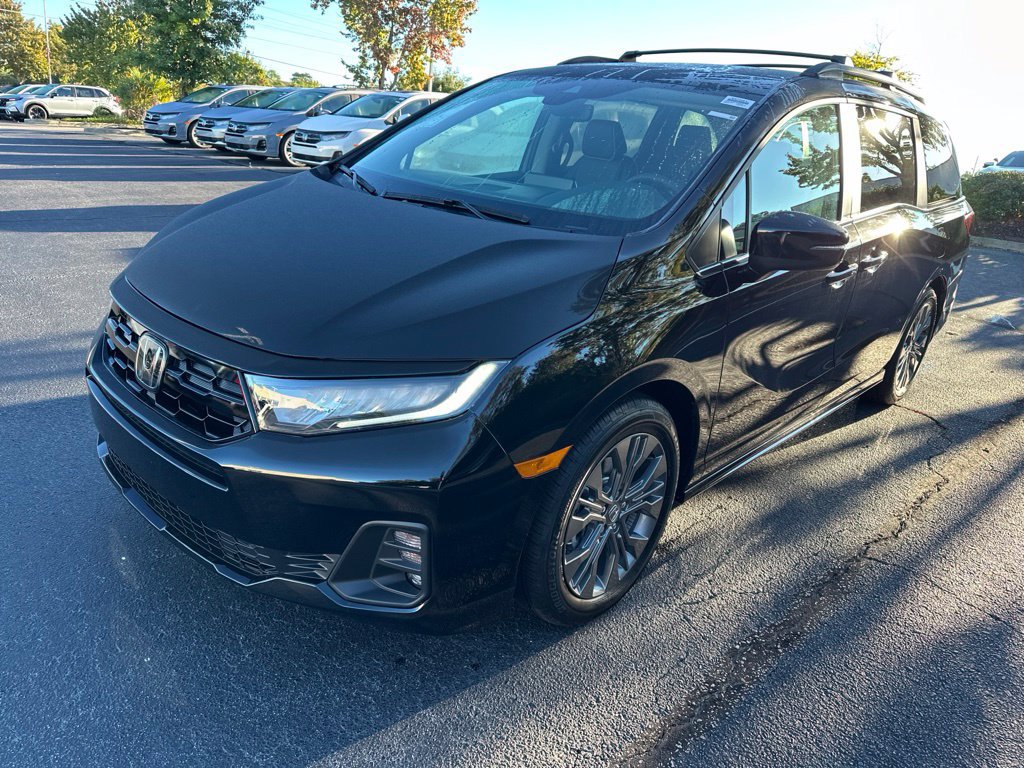 New 2027 Honda Odyssey Touring image 7