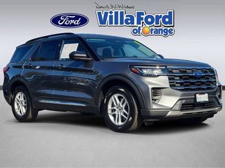 Used 2025 Ford Explorer Active video 1