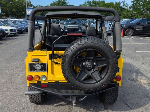 Used 1997 Land Rover Defender 90 AWD/4WD image 8