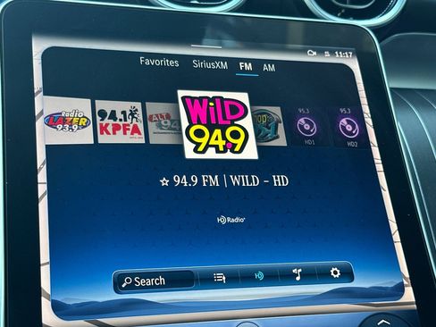 Used 2024 Mercedes-Benz GLC 300 image 25