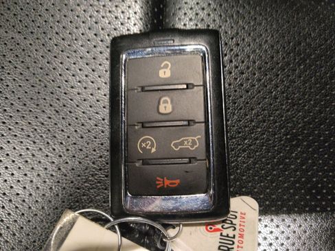Used 2022 Jeep Grand Cherokee Limited 4xe w/ Luxury Tech Group II AWD/4WD image 32
