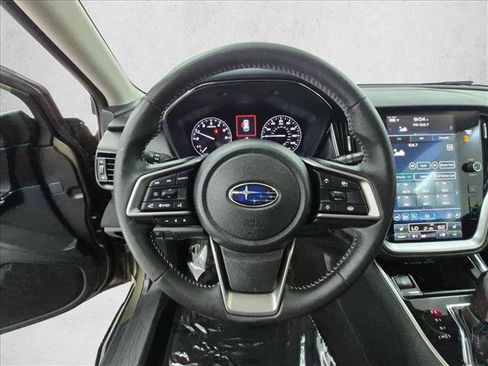 Used 2024 Subaru Outback Premium AWD/4WD image 30